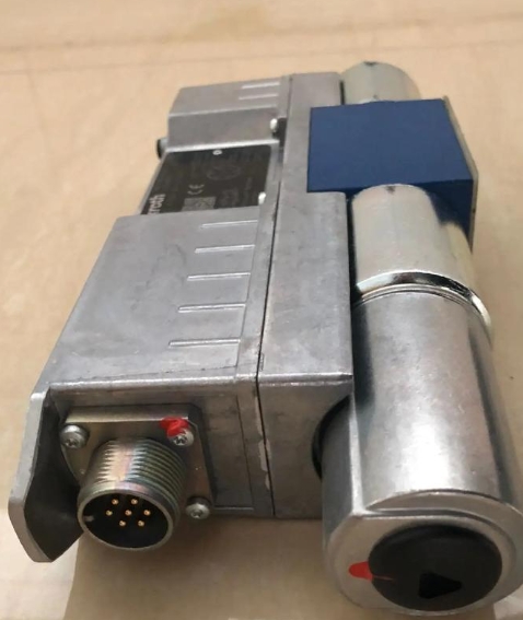 4WREE6W32-3X/V/24F1 