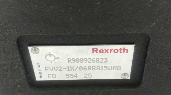 R900938791	力士乐叶片泵 PVV51-1X/139-046RA15DDMC